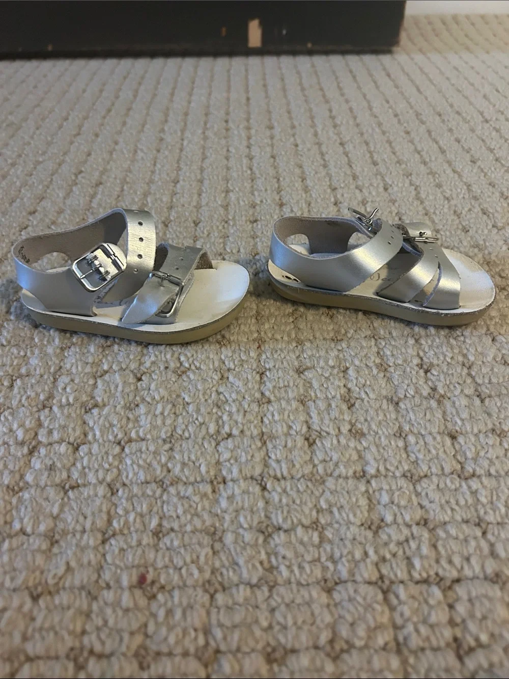Sun Sans Sea Wee Kids Silver Metallic Buckle Sandals